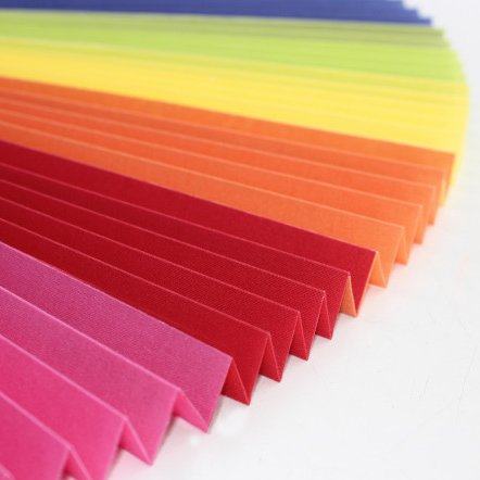 Plissees in verschiedenen Farben